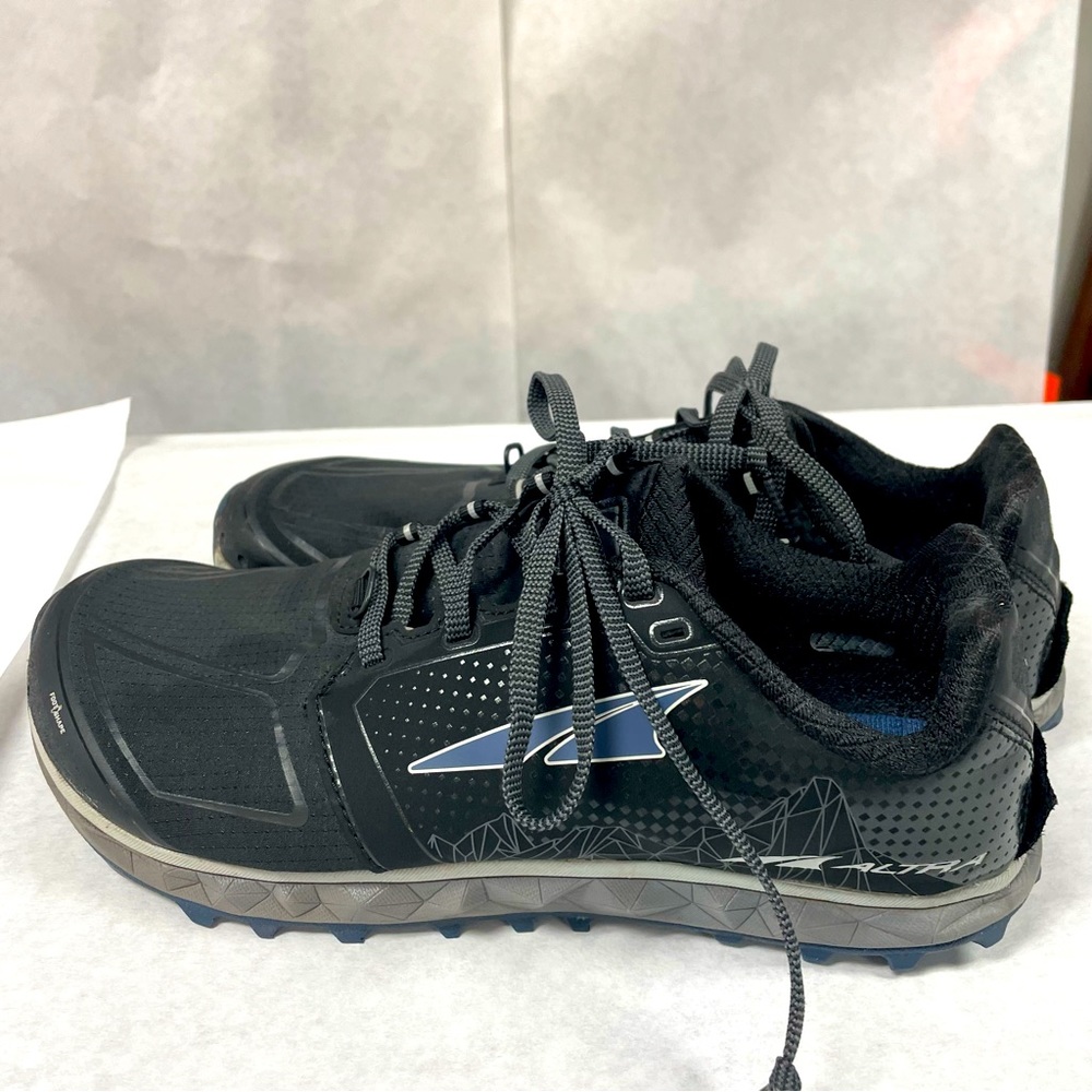 Altra Women’s Running Shoes